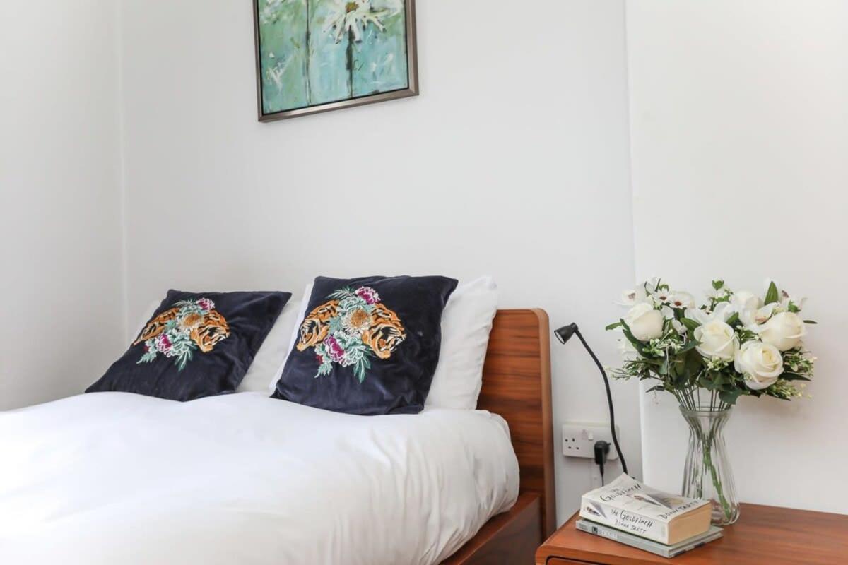 2 Bedroom Apartment In Waterloo Central Londyn Zewnętrze zdjęcie